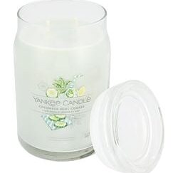 YANKEE CANDLE by Yankee Candle